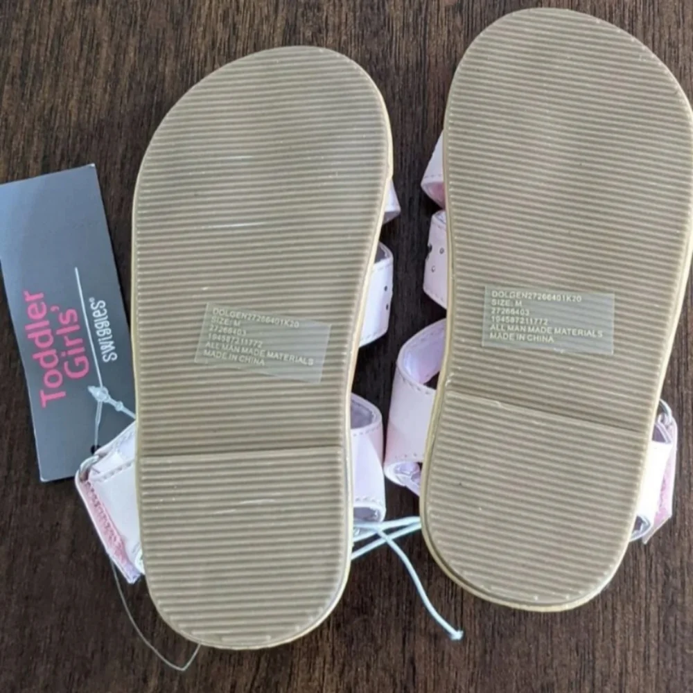 Swiggles Toddler Girl Pink Heart Sandals, Size Medium NWT